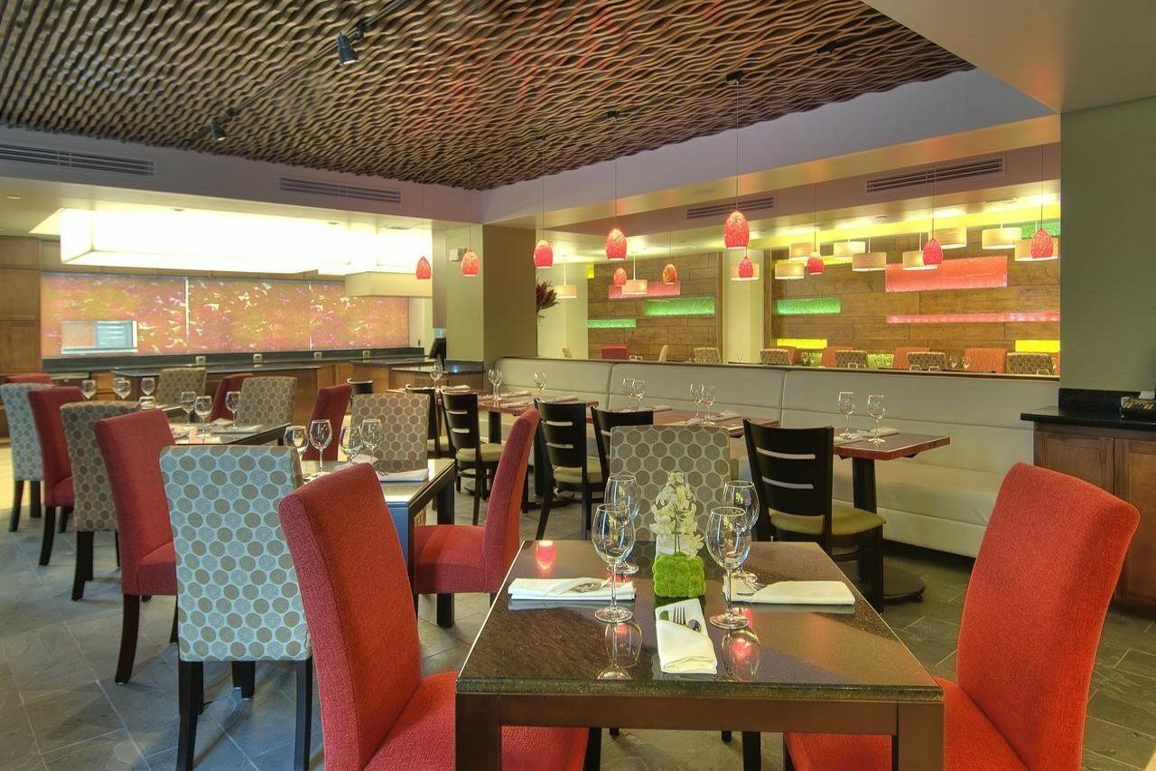 Tryp By Wyndham San Jose Sabana Hotel Restoran gambar